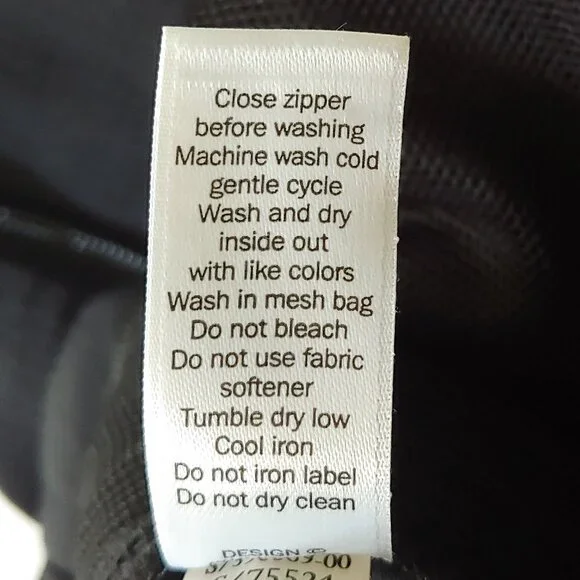 ATHLETA Black Cargo Trekkie Women Shorts Size 2 - Picture 9 of 11